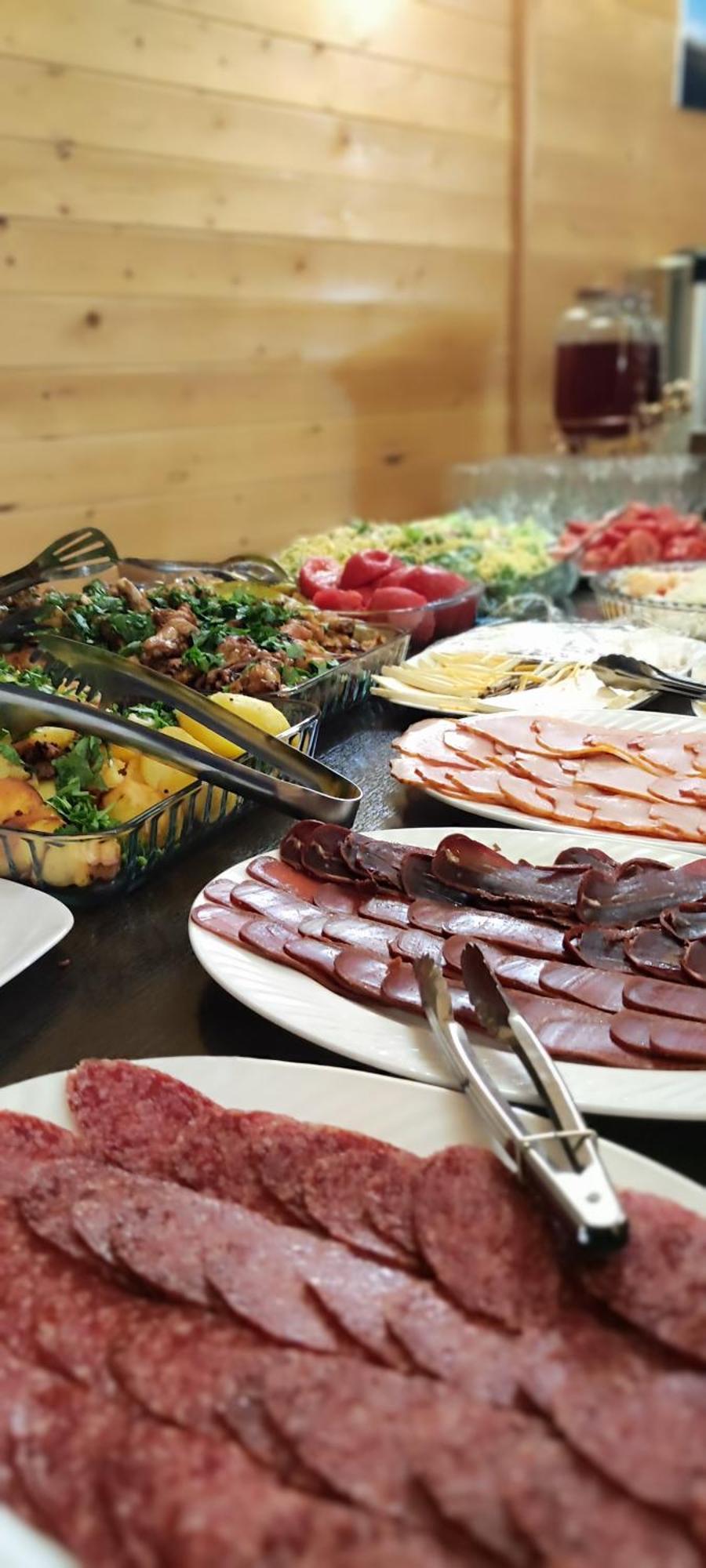 Everest Rest House 萨克德佐尔镇 外观 照片